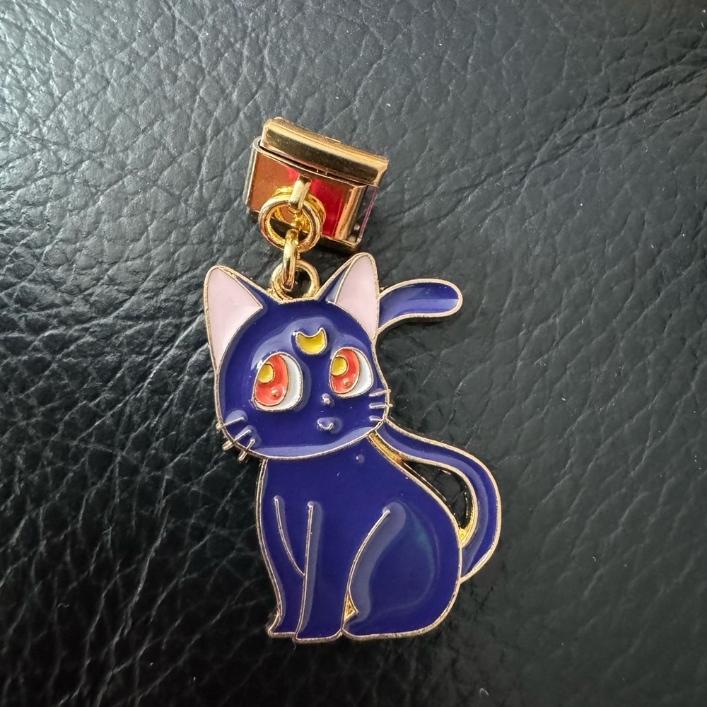 Gold Tone Luna from Sailor Moon Dangle Italian Charm Link
